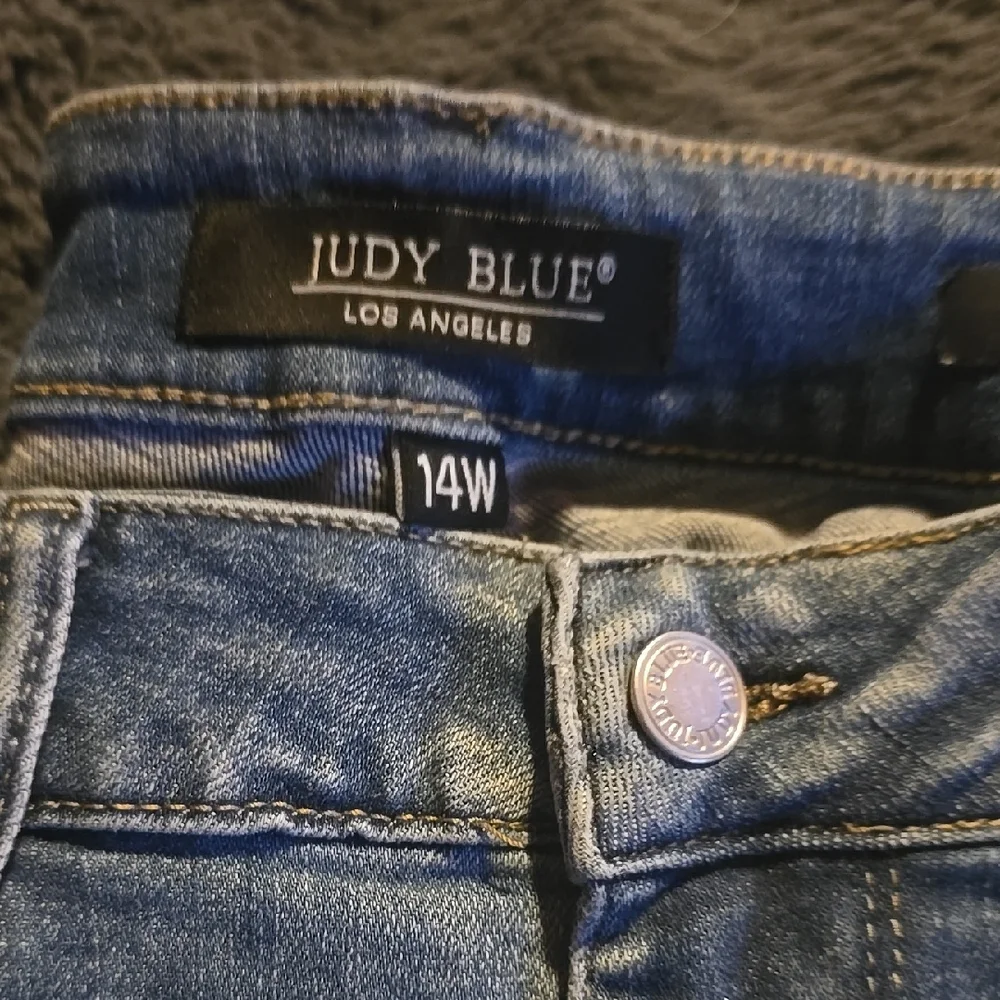 Distressed Blue Jeans for Women - Picture 2 of 2